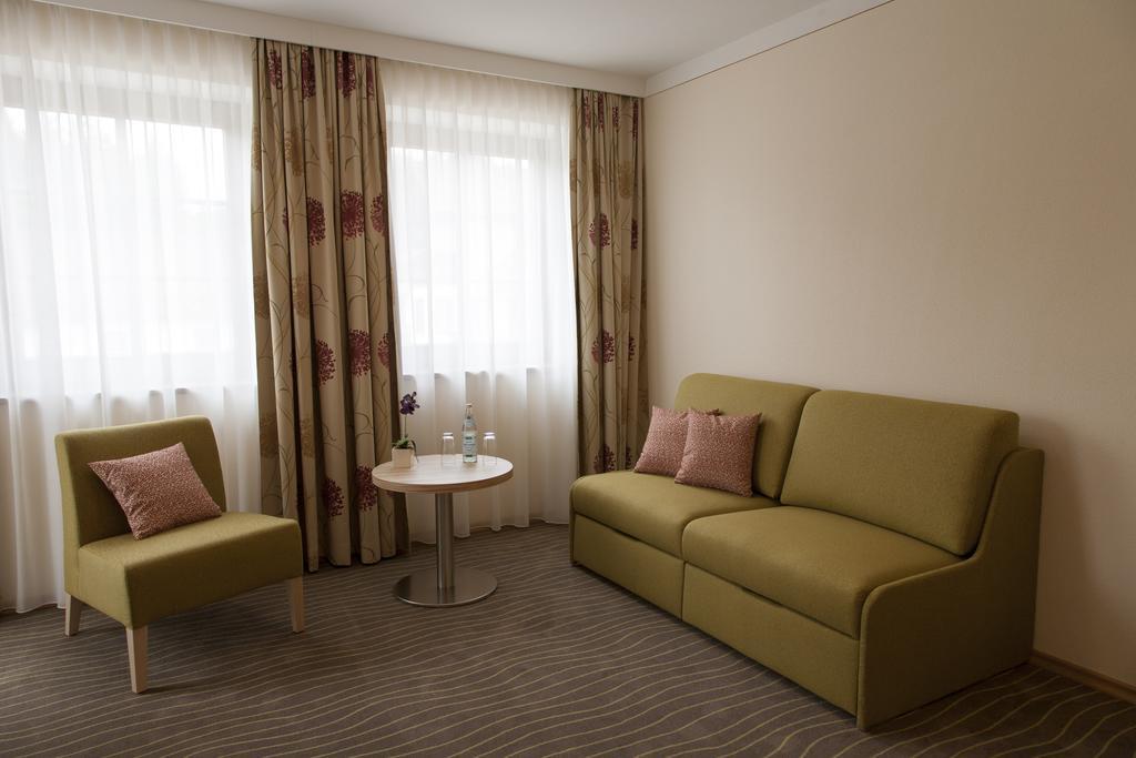 Hotel Strasshof Pfaffenhofen an der Ilm Szoba fotó
